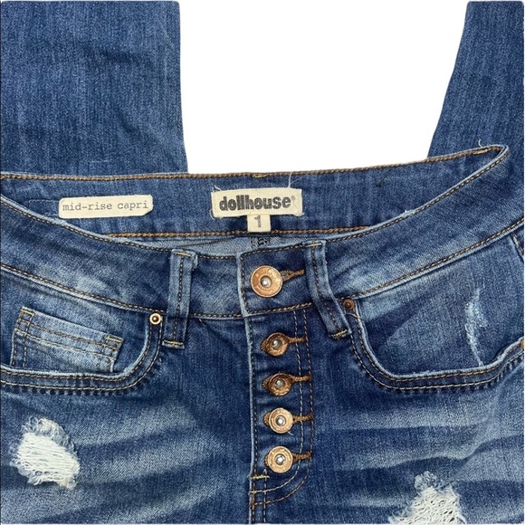 Dollhouse Mid-rise Medium Wash Skinny Capri  Distressed Jeans Denim Sz‎ 1 - Picture 5 of 9